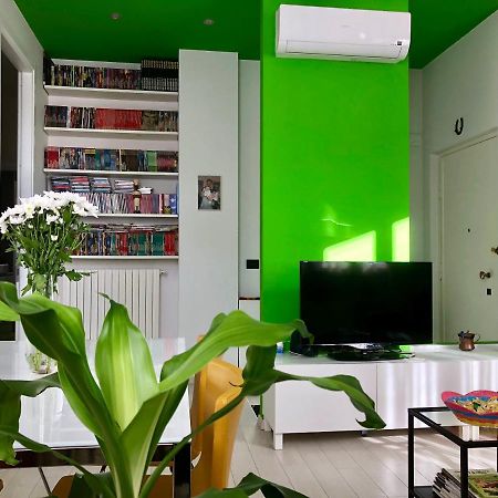 Intero Appartamento Lgbtq+ Zona Loreto Милан Экстерьер фото