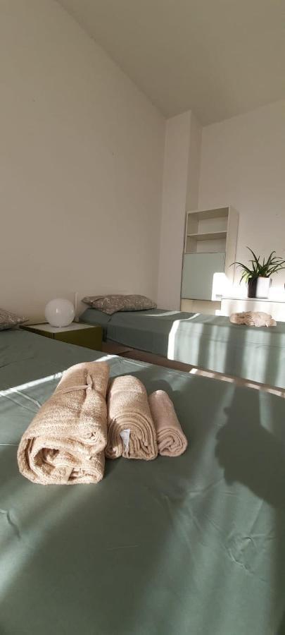 Intero Appartamento Lgbtq+ Zona Loreto Милан Экстерьер фото